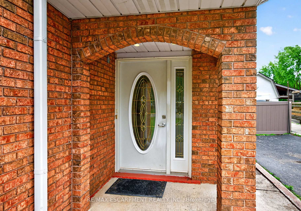 294-jones-road-hamilton-ontario-x13476596