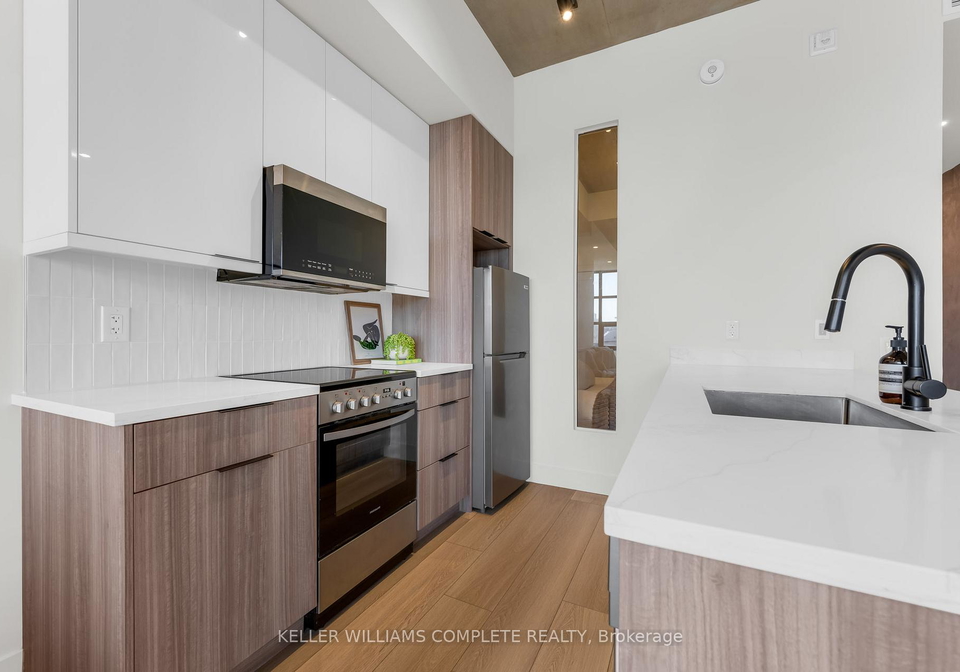 24-augusta-street-hamilton-ontario-x13476760