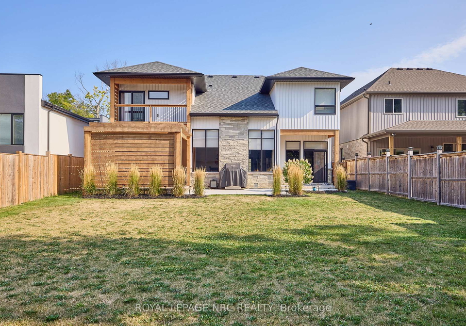 8-hilda-street-welland-ontario-x13476890
