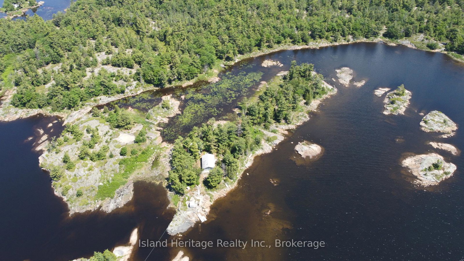 886-bayfield-inlet-island-the-archipelago-ontario-x13476992