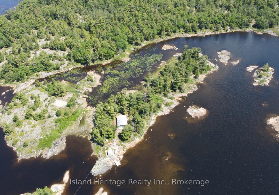886-bayfield-inlet-island-the-archipelago-ontario-x13476992