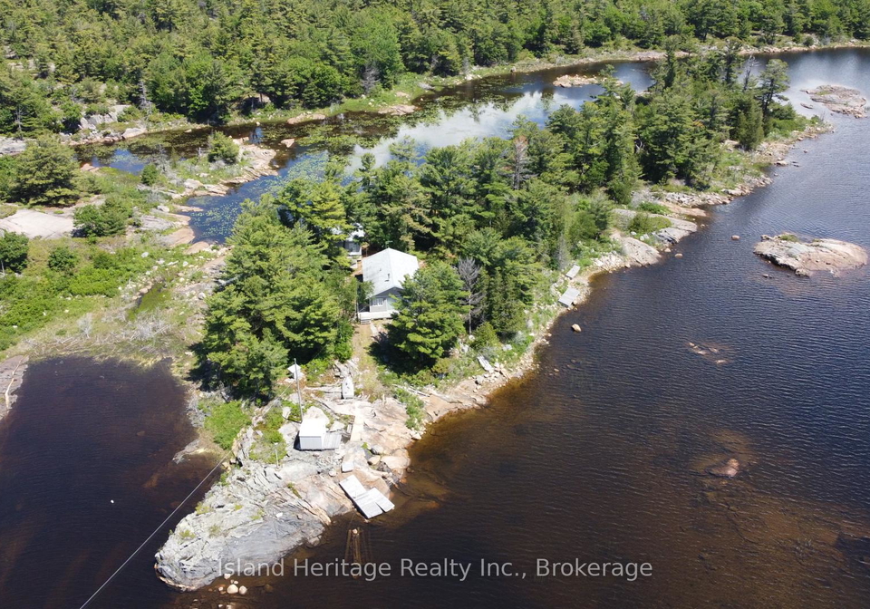 886-bayfield-inlet-island-the-archipelago-ontario-x13476992