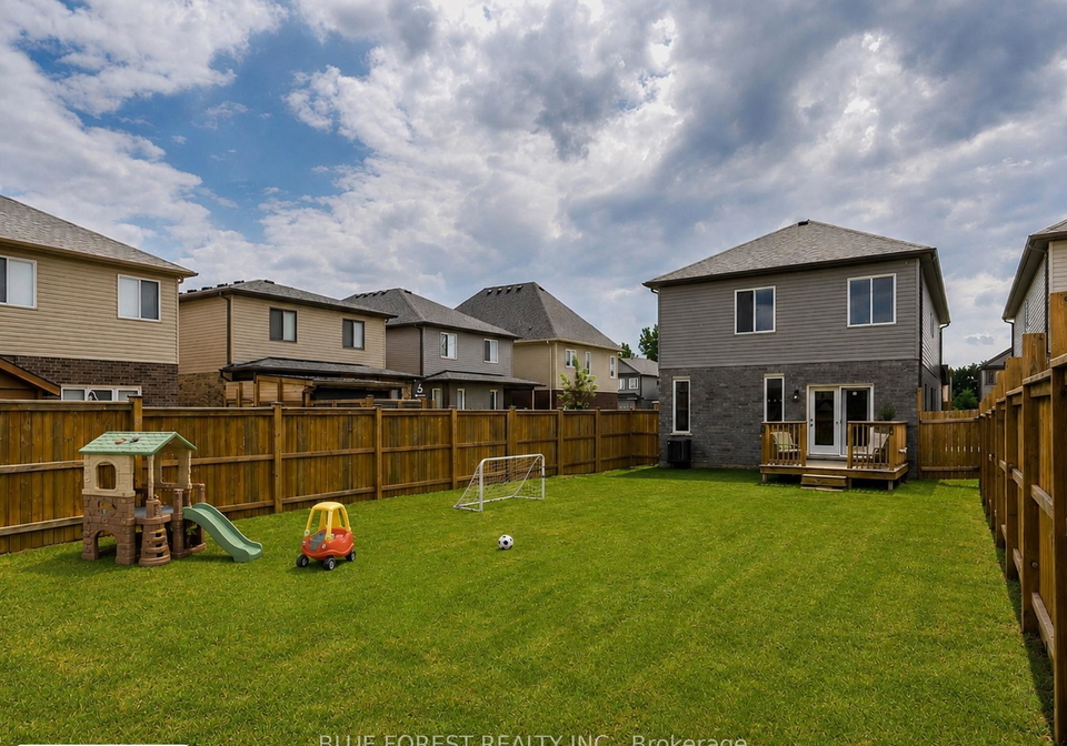 4377-lismer-lane-london-south-ontario-x13477140