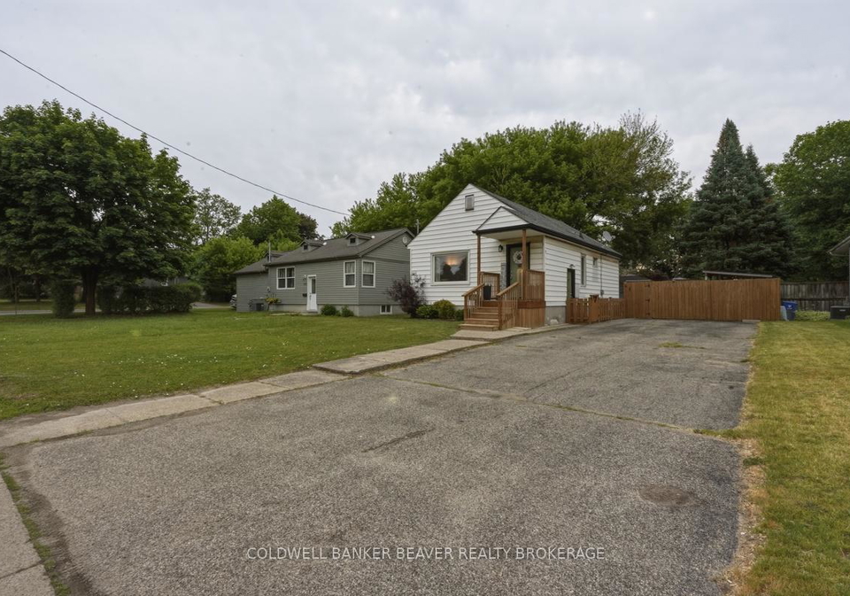 160-highbury-avenue-n-london-east-ontario-x13477392