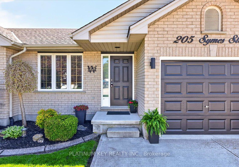 205-symes-street-southwest-middlesex-ontario-x13477452