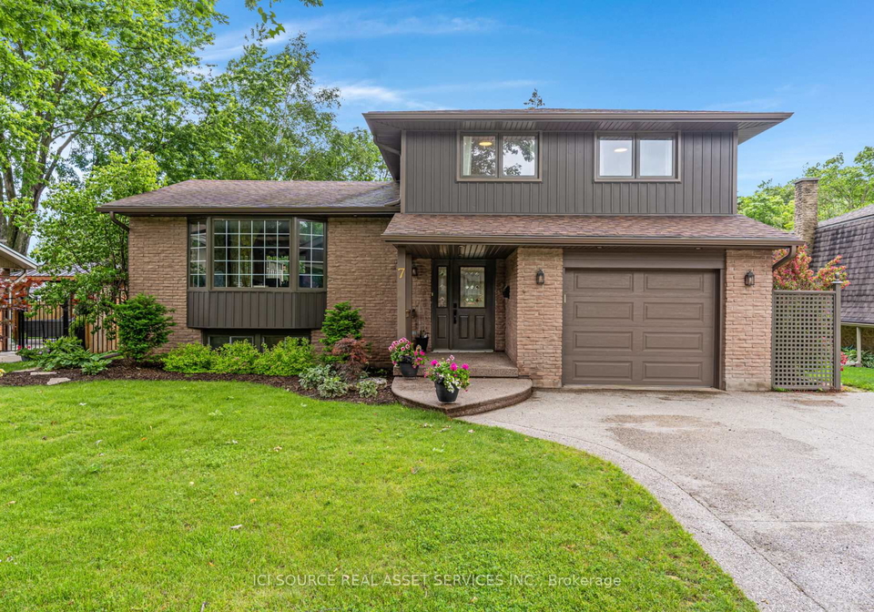 7-blue-heron-court-woolwich-ontario-x13477564