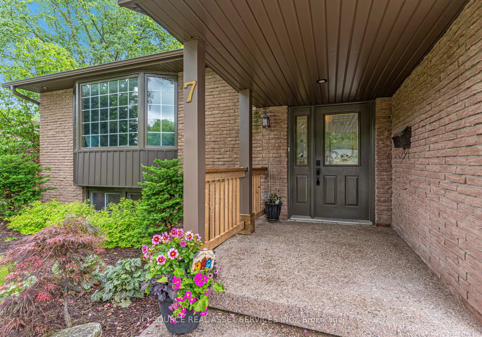 7-blue-heron-court-woolwich-ontario-x13477564