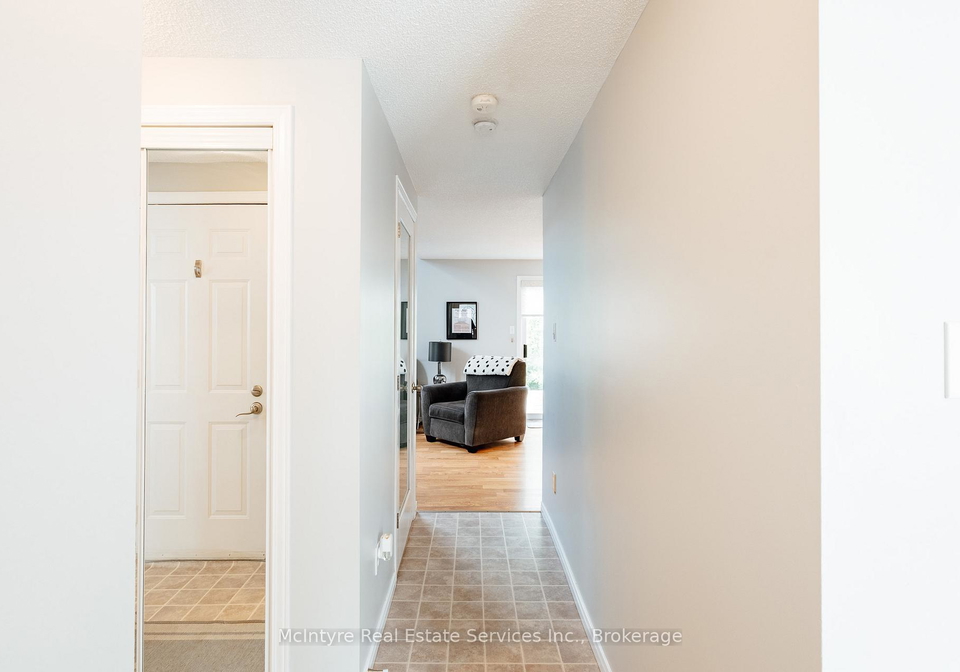 560-penny-lane-waterloo-ontario-x13477594
