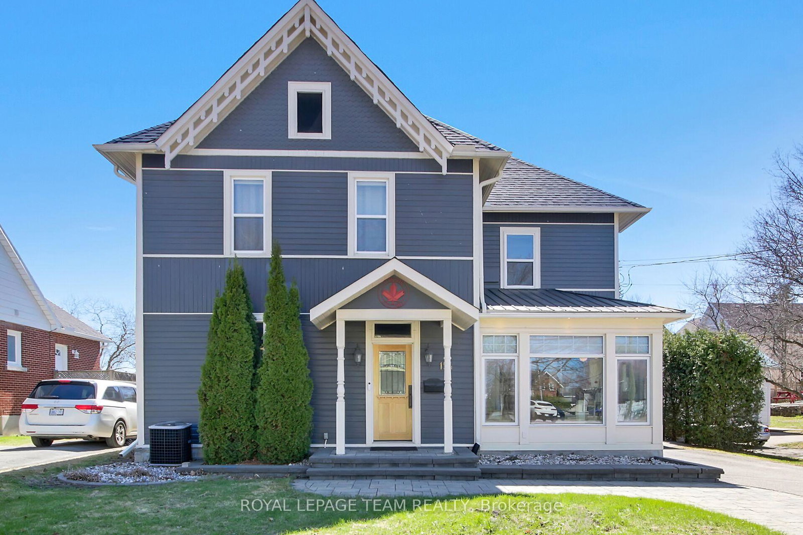 154-lake-avenue-e-carleton-place-ontario-x13477778