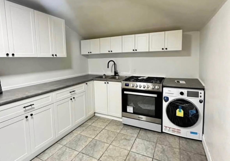 216-john-street-n-hamilton-ontario-x13477882