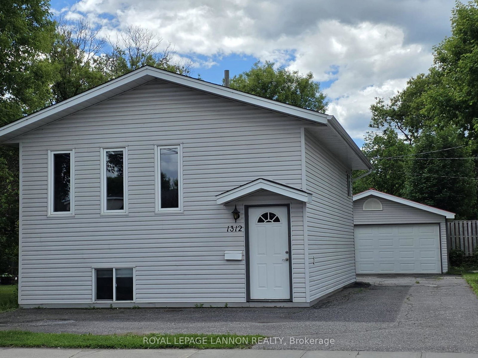 1312-cameron-street-thunder-bay-ontario-x13478026