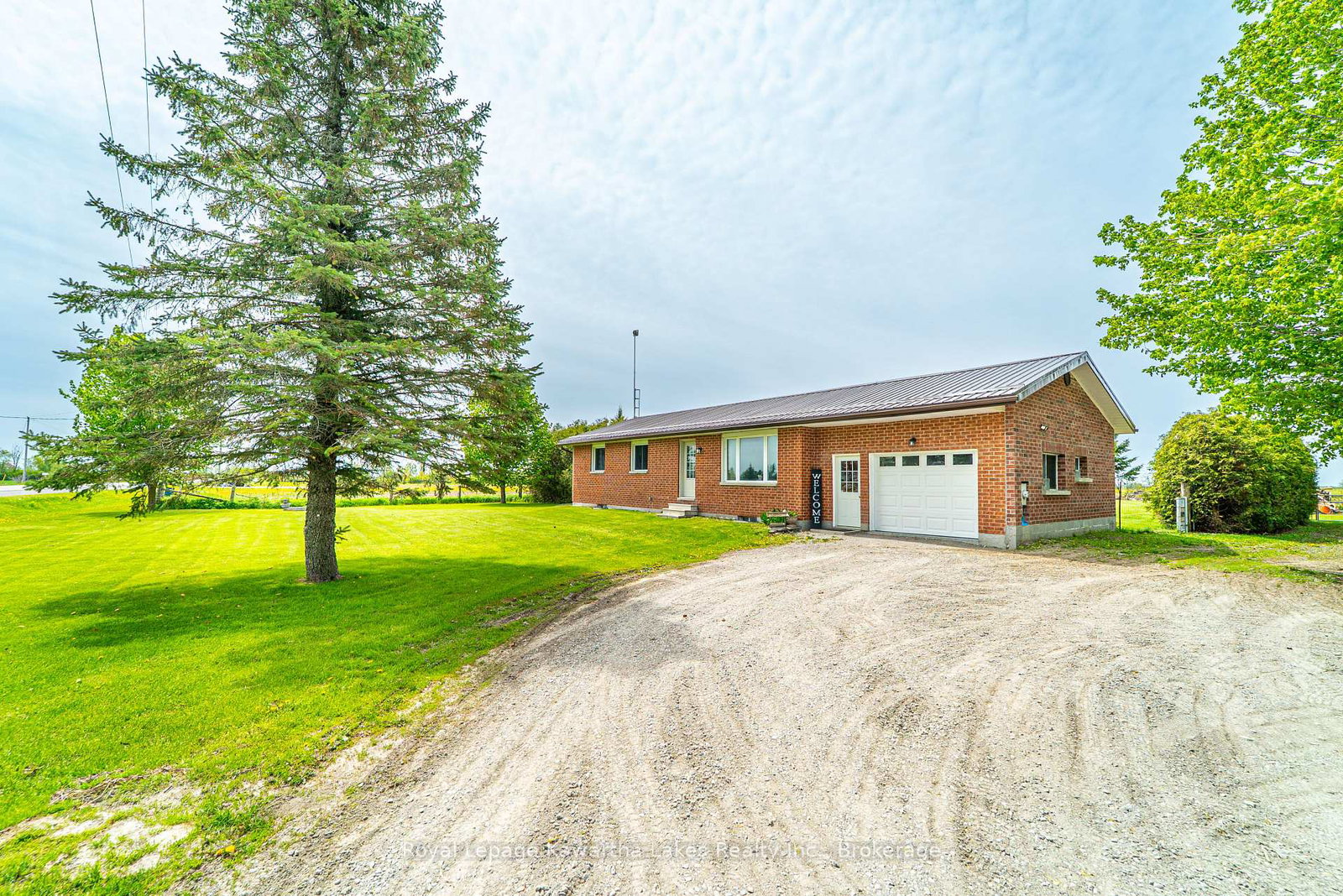 1343-elm-tree-road-kawartha-lakes-ontario-x13478168