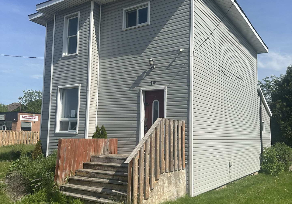 14-ottawa-street-w-havelock-belmont-methuen-ontario-x13478248