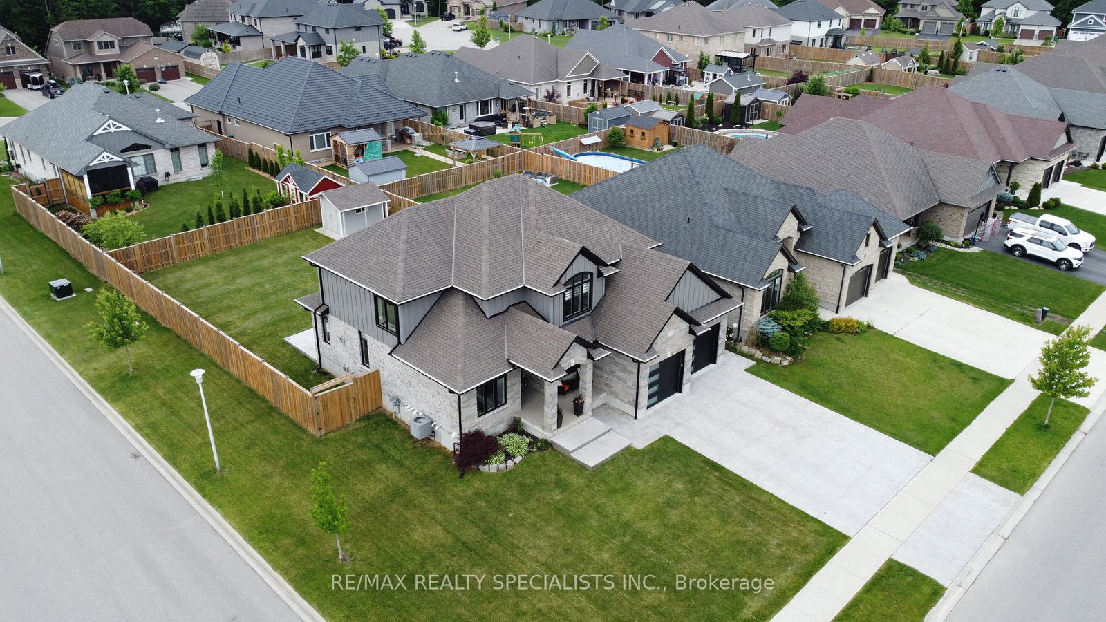 41-talbot-grove-southwold-ontario-x13478378