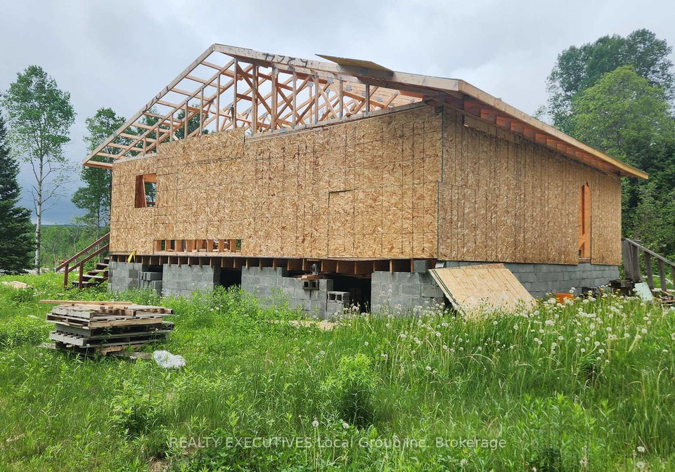 8406-highway-63-north-bay-ontario-x13478506
