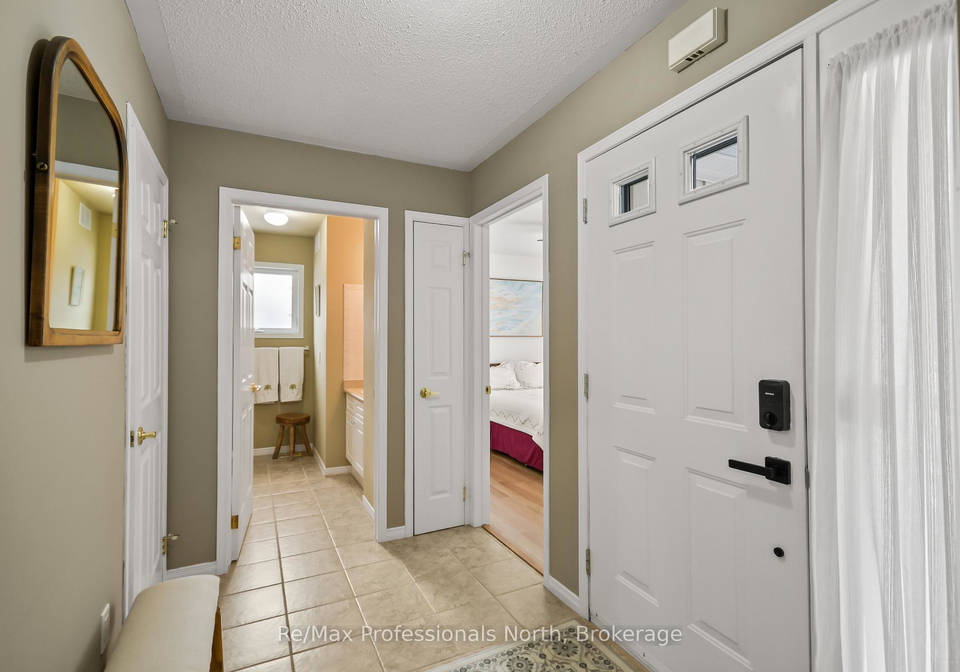 102-pineridge-gate-gravenhurst-ontario-x13478534