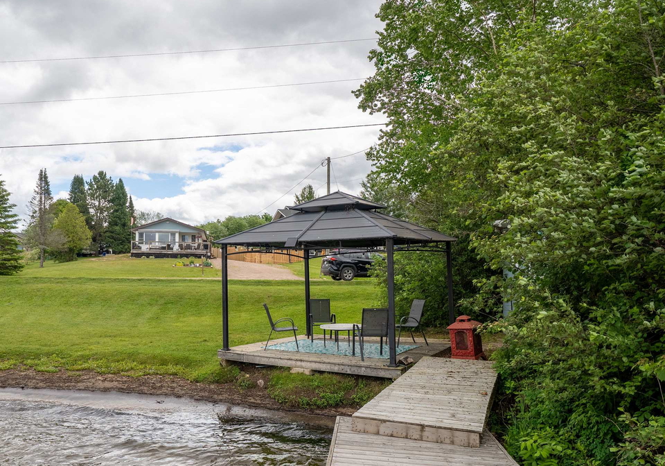 44-lakeshore-road-bonfield-ontario-x13478604