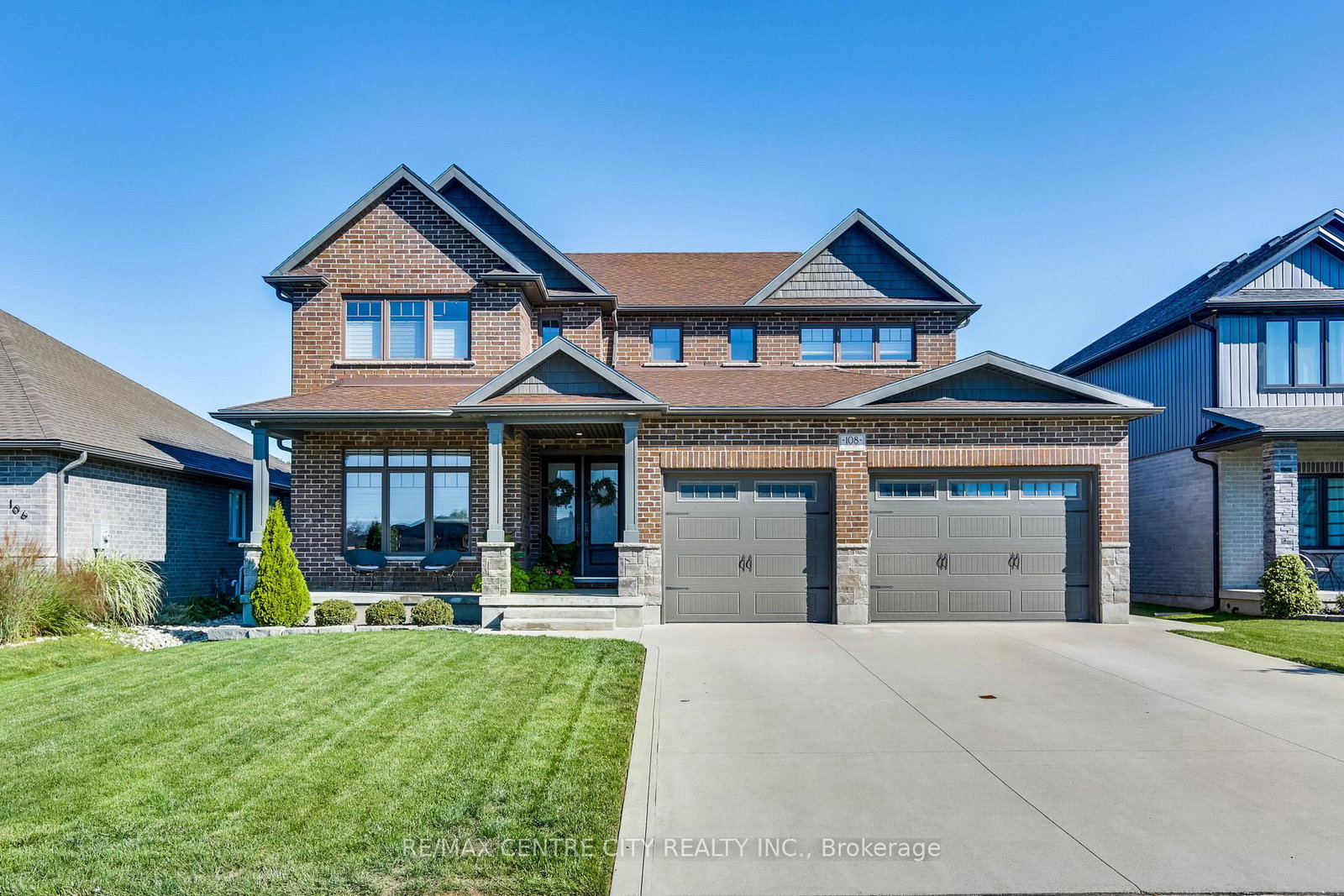 108-stuart-avenue-lucan-biddulph-ontario-x13478710