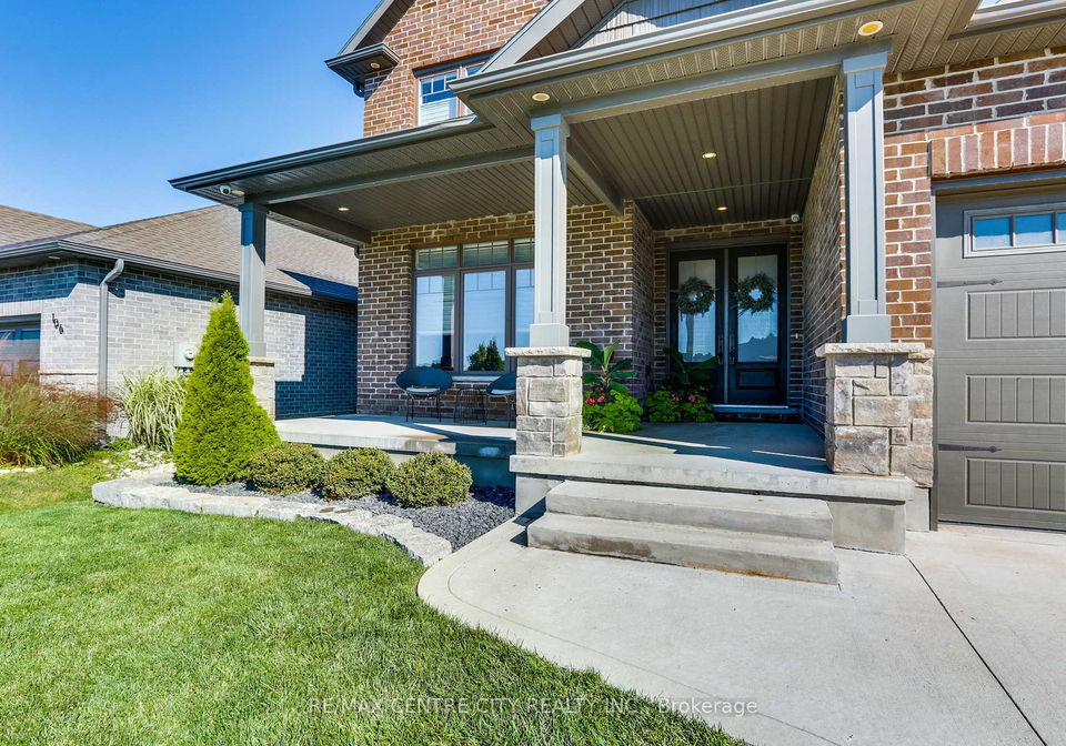 108-stuart-avenue-lucan-biddulph-ontario-x13478710