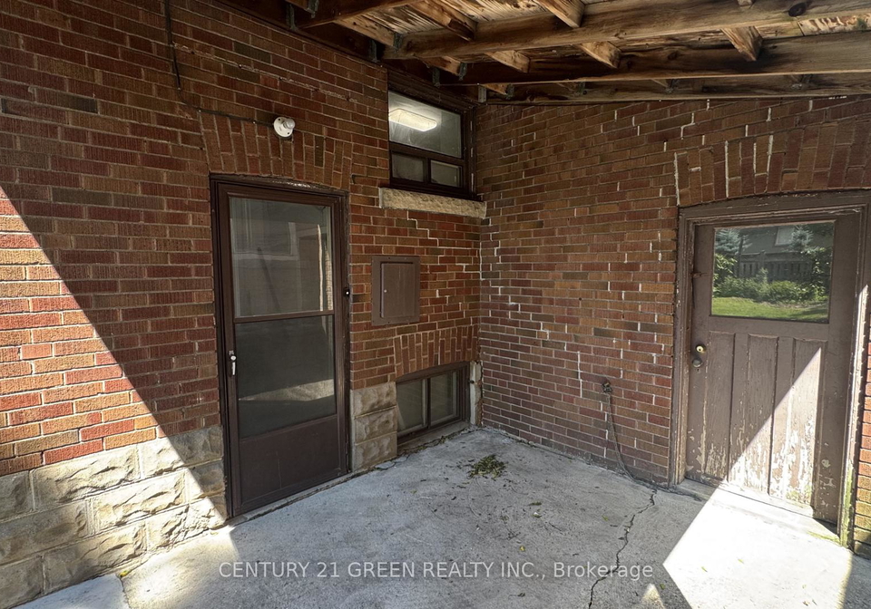 102-dalewood-avenue-hamilton-ontario-x13478796