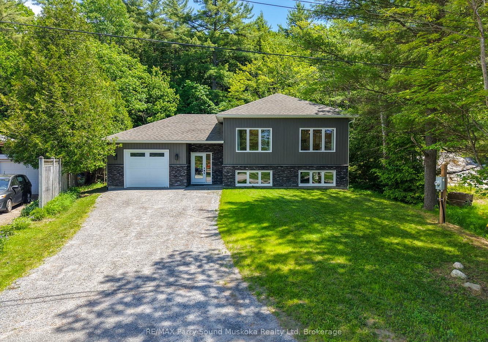 10-glenrock-route-mcdougall-ontario-x13479206