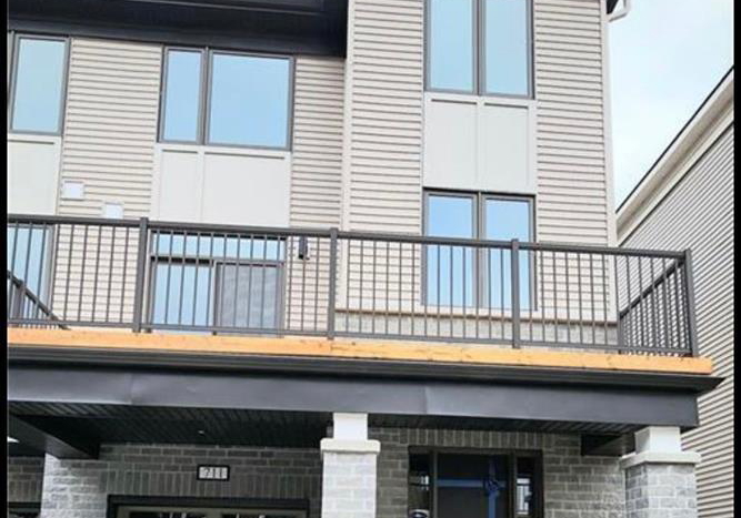 711-hydrus-private-ottawa-ontario-x13479420