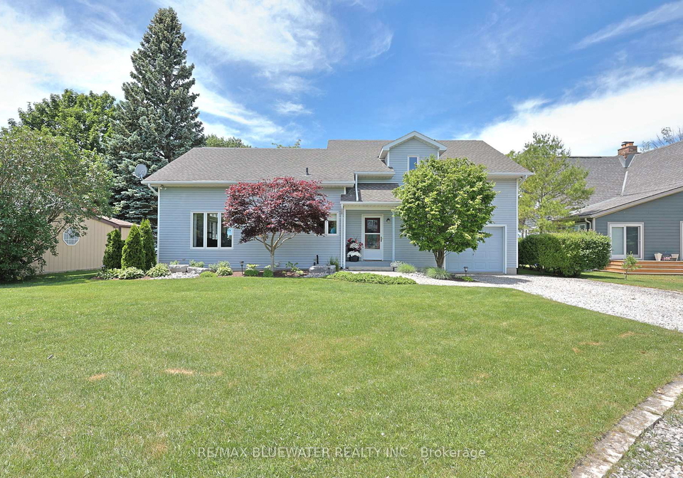 73031-denise-court-bluewater-ontario-x13479440