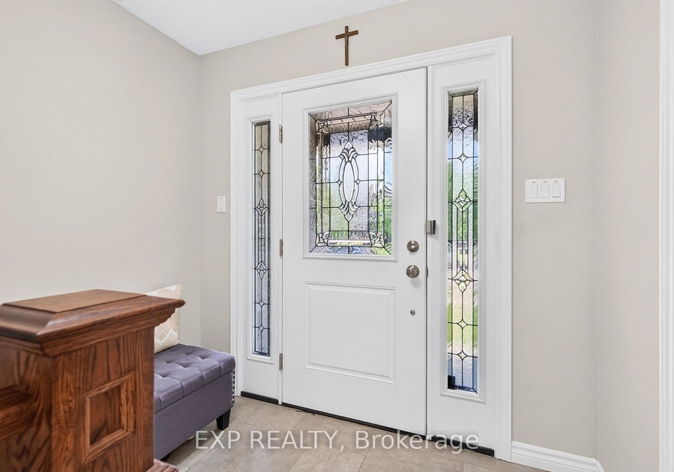 6-caverhill-crescent-middlesex-centre-ontario-x13479460