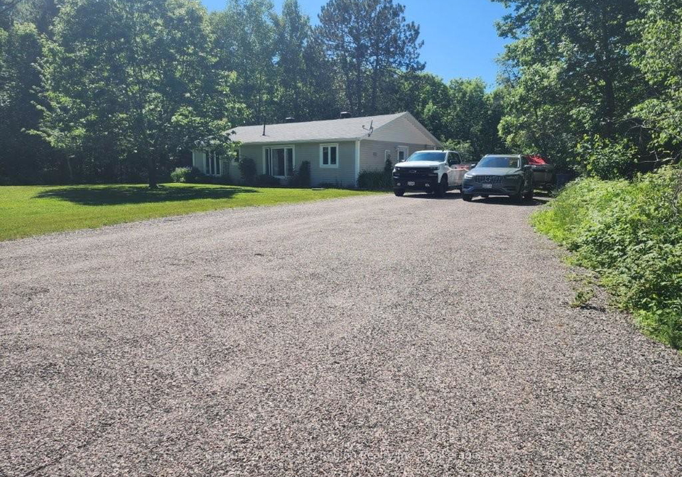1048-derland-road-east-ferris-ontario-x13479474