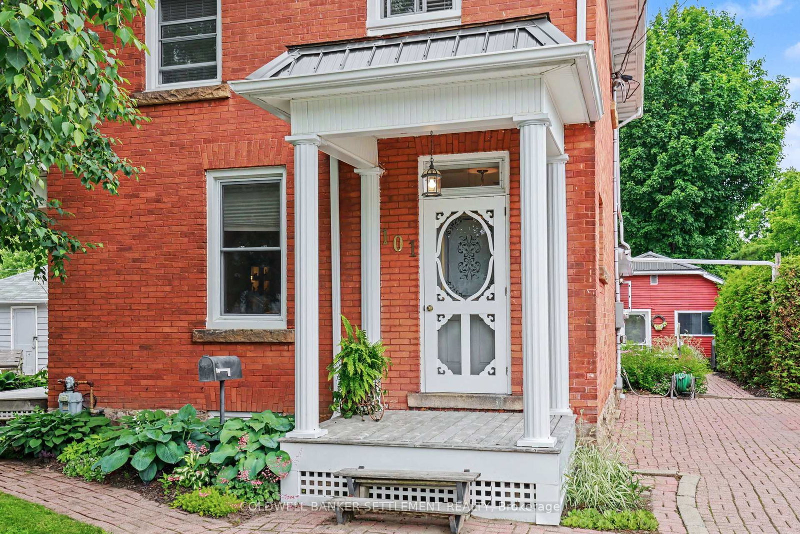 101-drummond-street-e-perth-ontario-x13479508