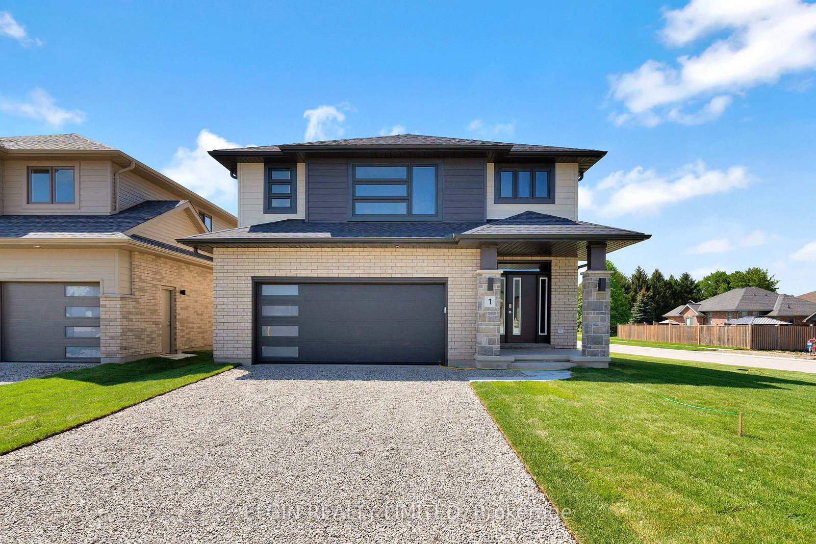 1-finch-street-tillsonburg-ontario-x13479522