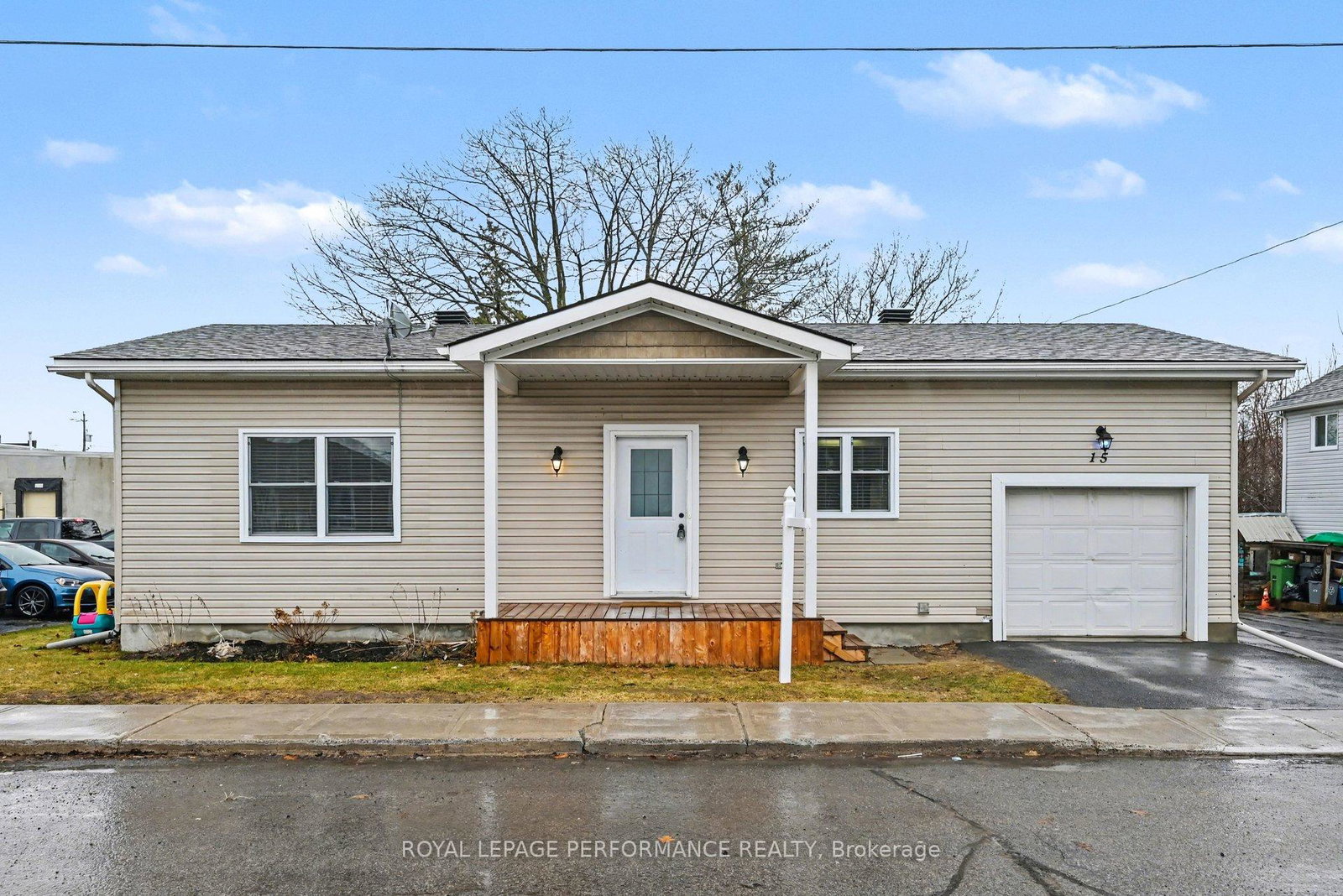 15-forget-street-russell-ontario-x13479606