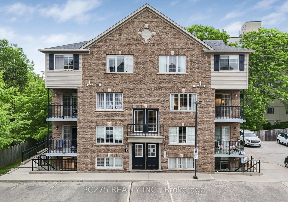 12-holborn-drive-kitchener-ontario-x13479736