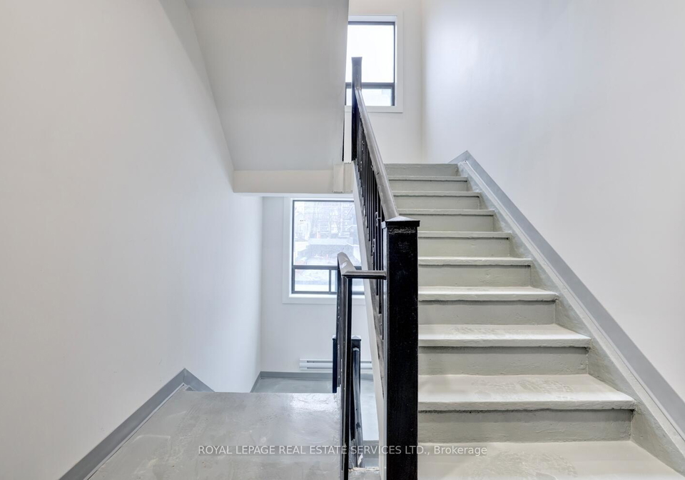 20-duke-street-hamilton-ontario-x13479744