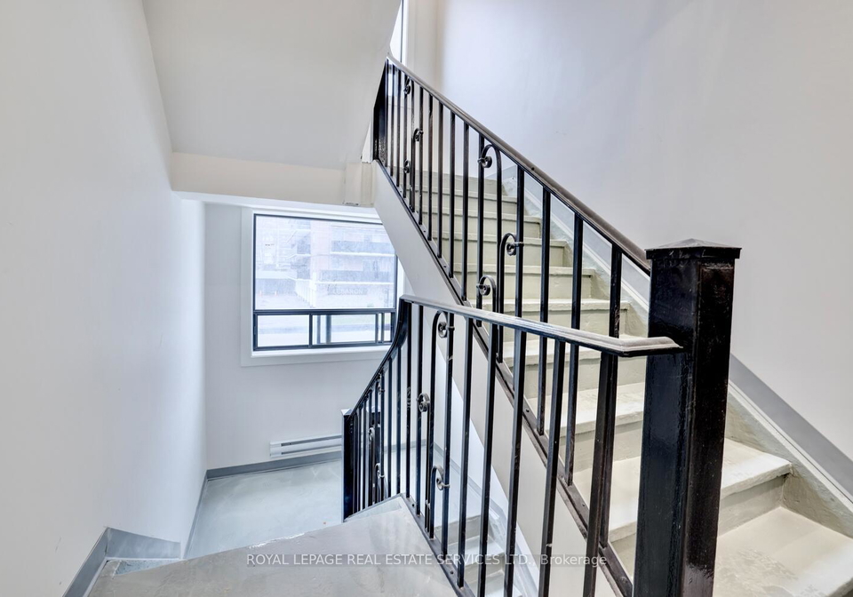 20-duke-street-hamilton-ontario-x13479748