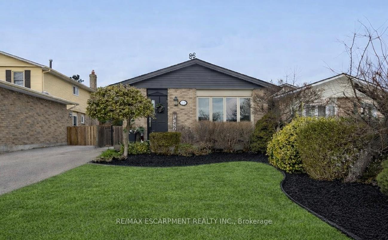 72-athenia-drive-hamilton-ontario-x13479958