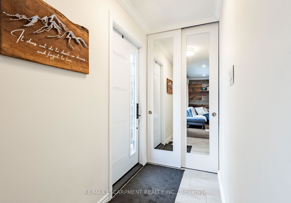 72-athenia-drive-hamilton-ontario-x13479958