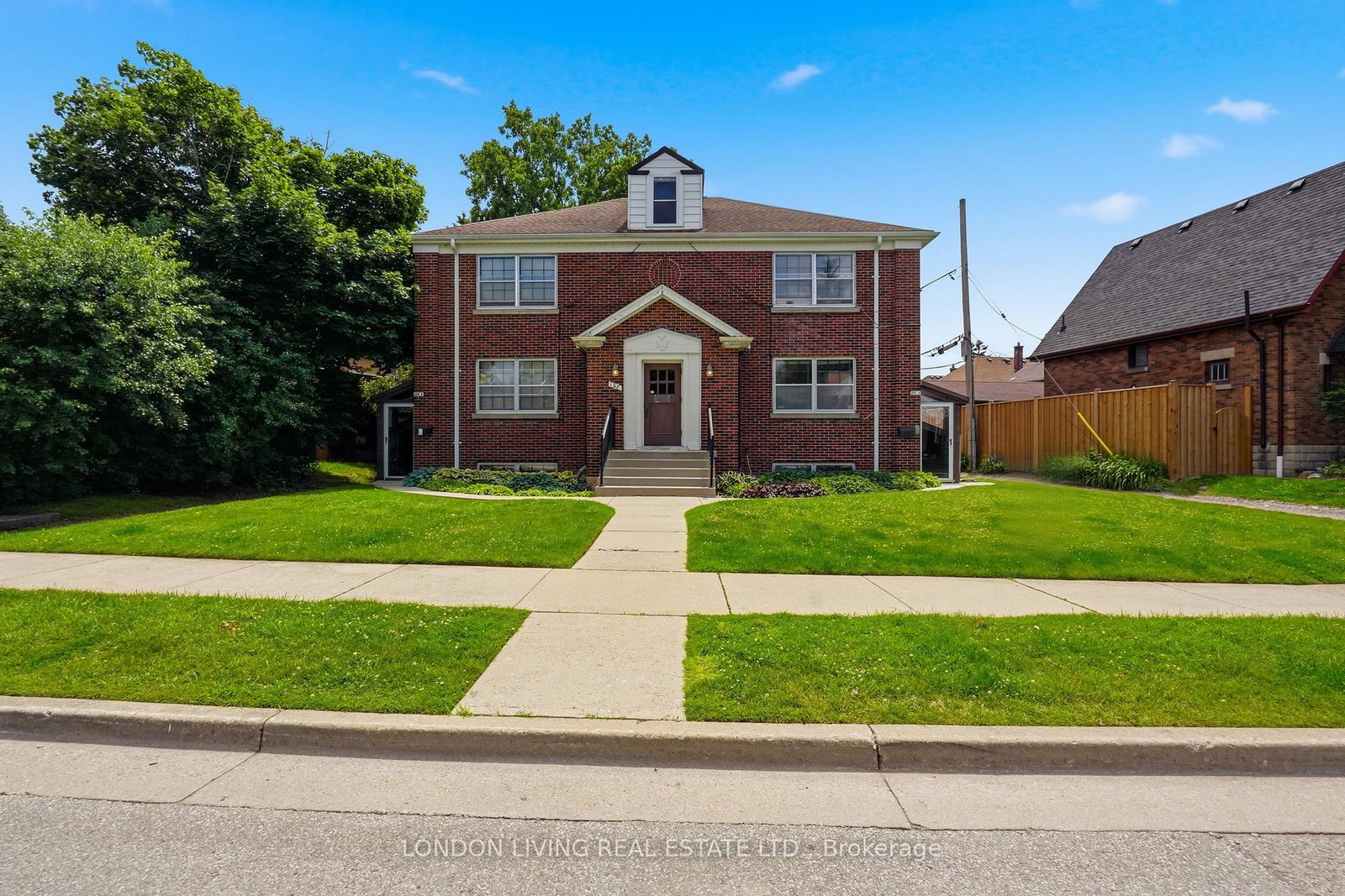 107-windsor-crescent-london-south-ontario-x13479974