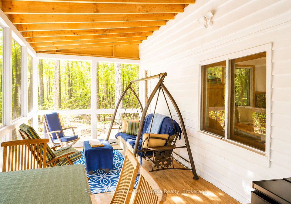 1036-porcupine-point-lake-of-bays-ontario-x13480234