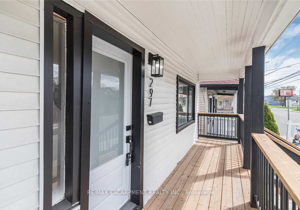 297-britannia-avenue-hamilton-ontario-x13480372