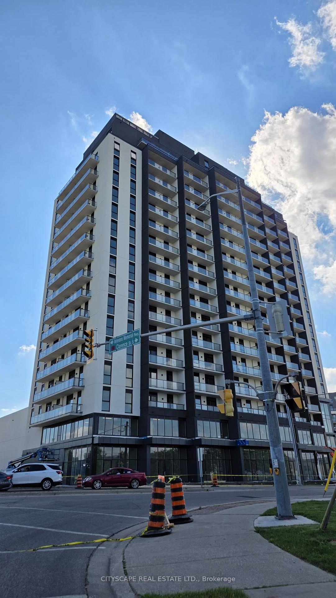 33-erie-avenue-brantford-ontario-x13480522