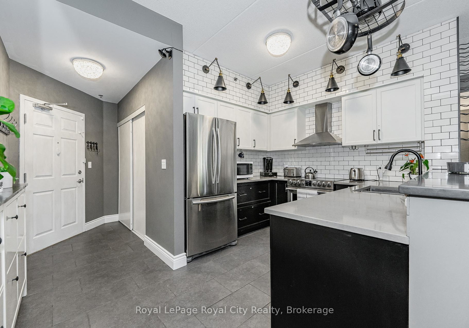 308-watson-parkway-n-guelph-ontario-x13480548