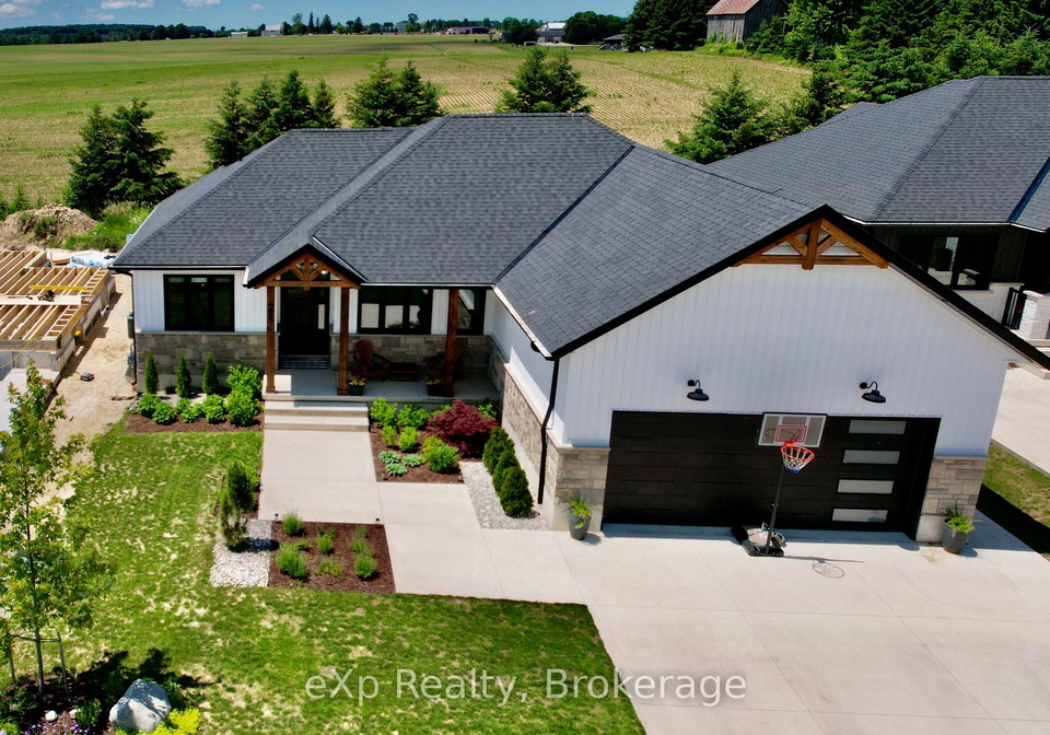 21-devinwood-avenue-brockton-ontario-x13480576