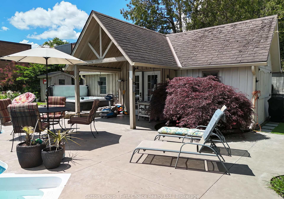 127-west-gore-street-stratford-ontario-x13480924