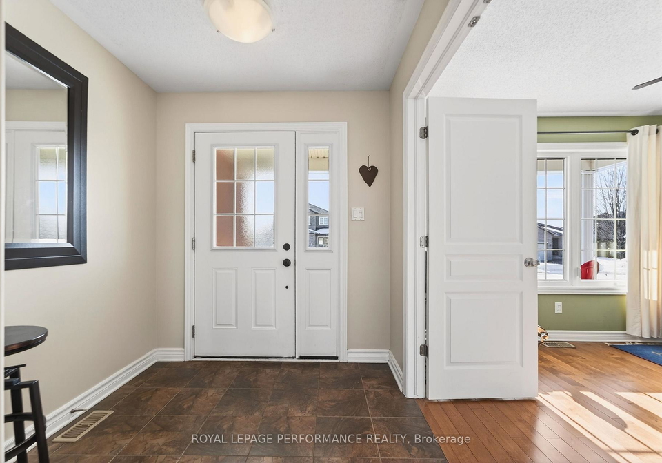 639-robert-hill-street-mississippi-mills-ontario-x13480996