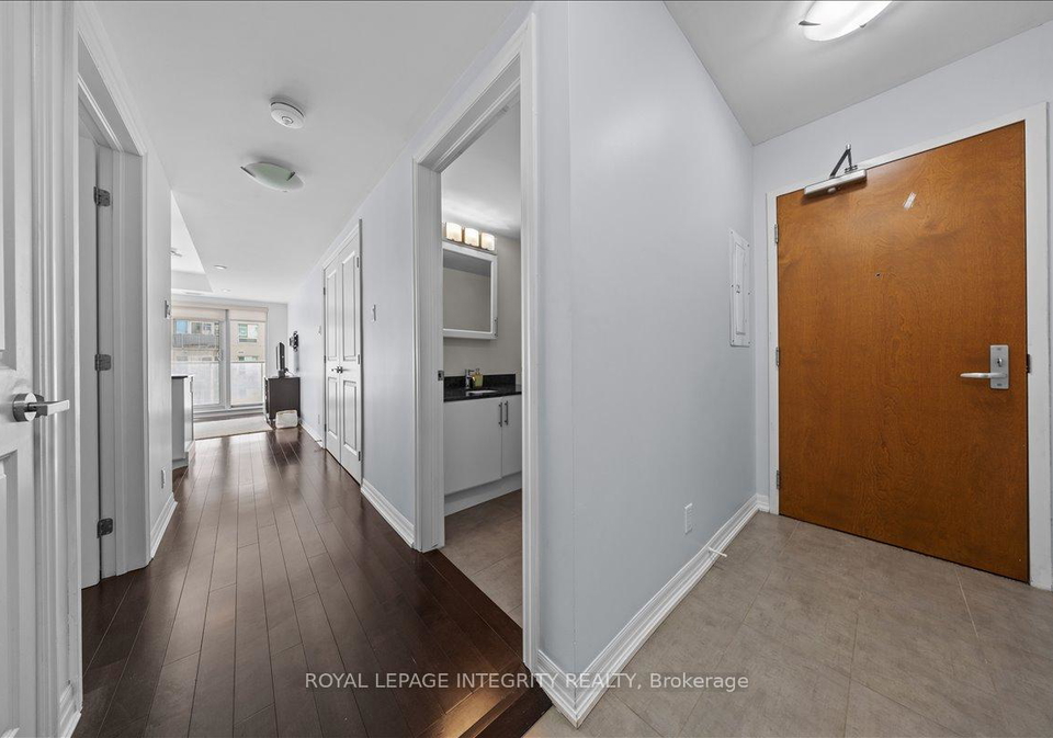 242-rideau-street-ottawa-ontario-x13481020