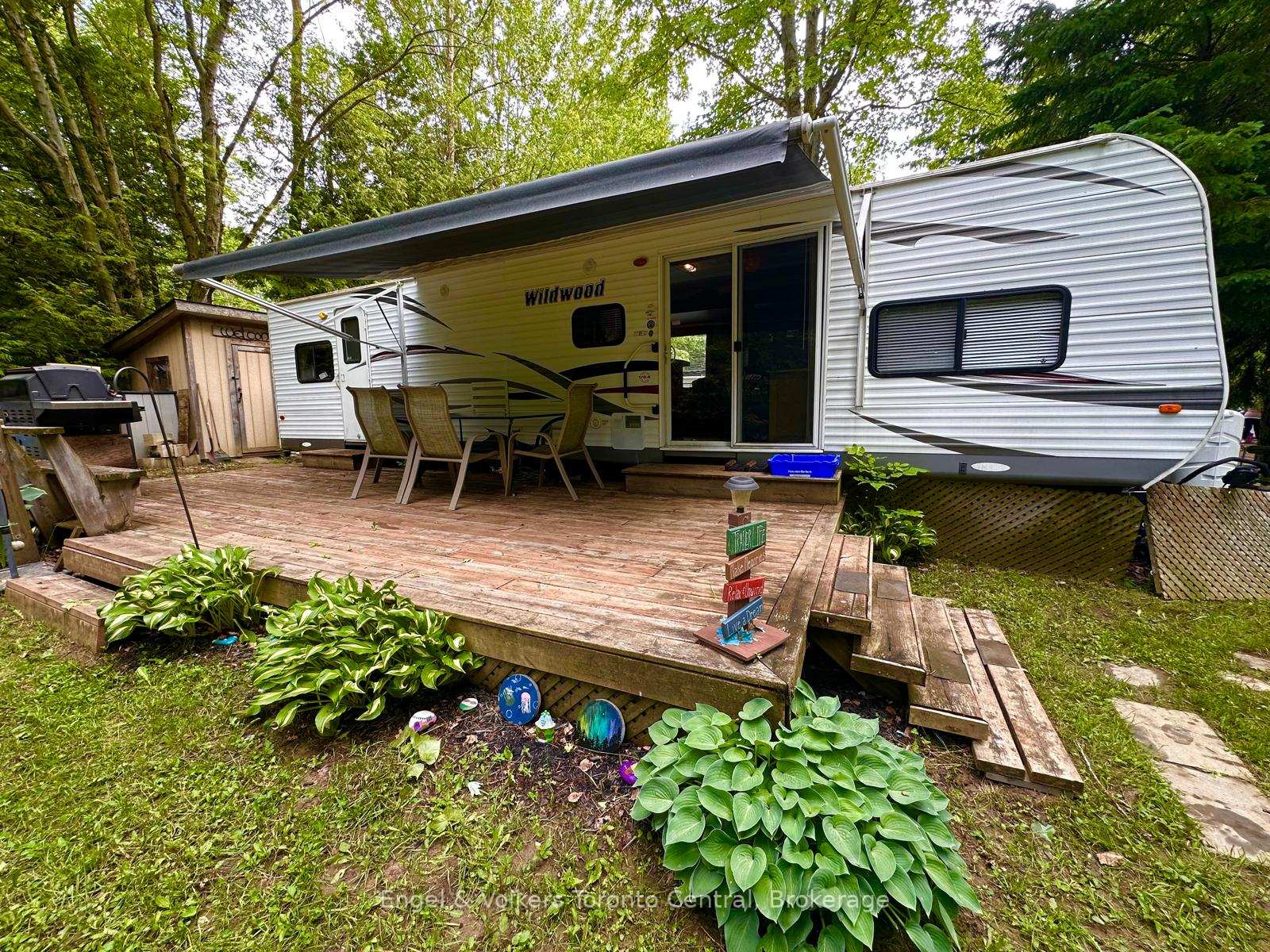 7489-sideroad-5-e-wellington-north-ontario-x13481110