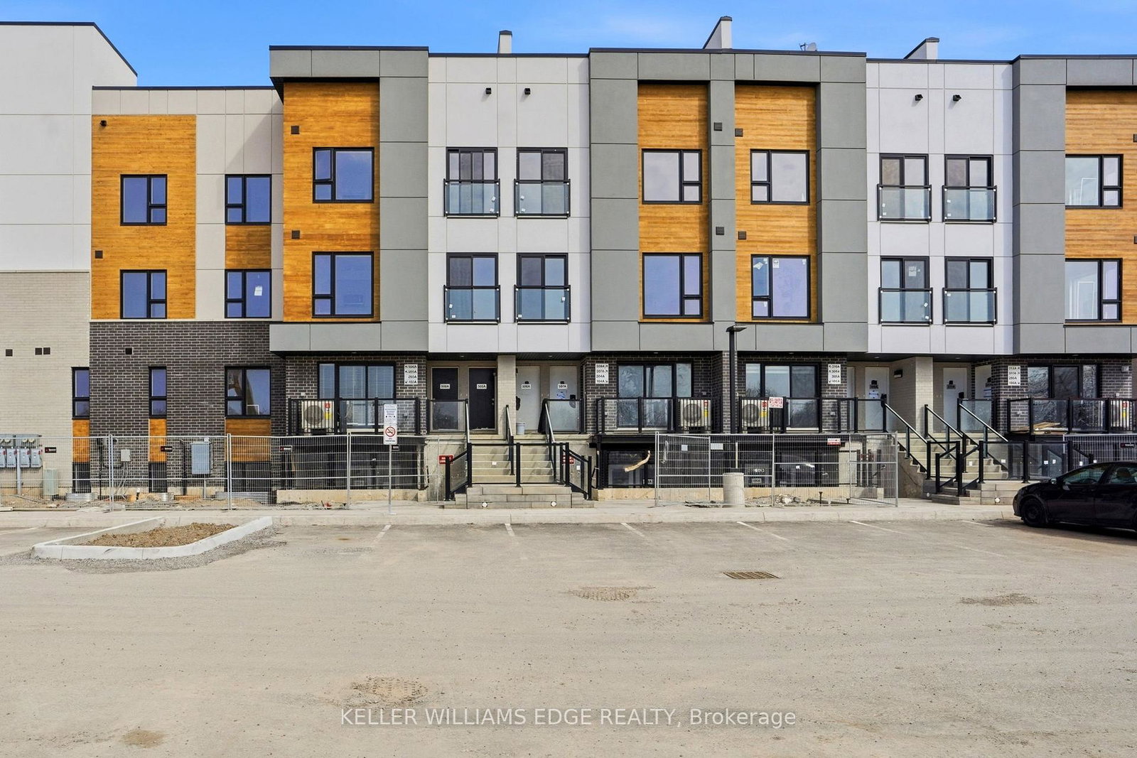 16-e-chester-avenue-st-catharines-ontario-x13481304