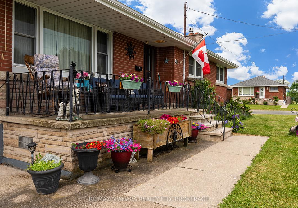 90-john-street-port-colborne-ontario-x13481530