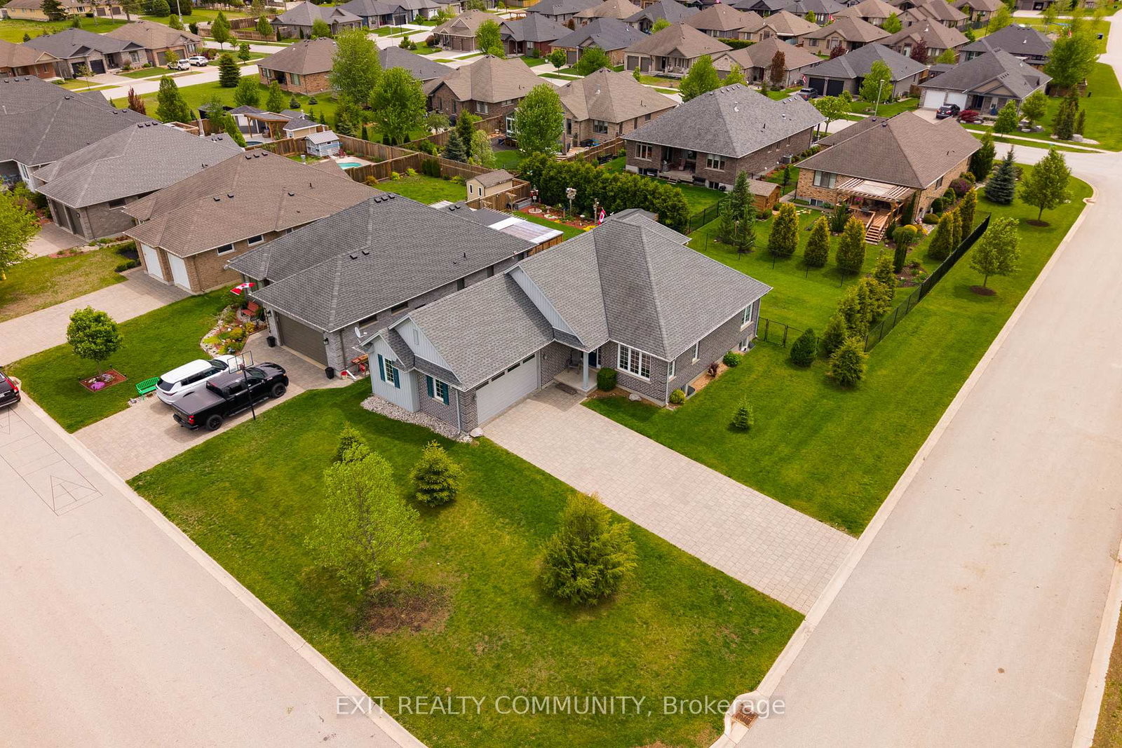598-bennett-crescent-strathroy-caradoc-ontario-x13481562